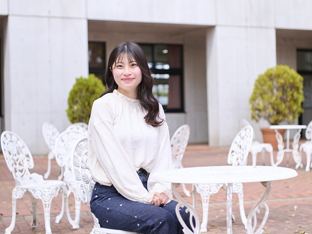 私たちが「結婚式」を企画・運営するBUNRIブライダルを多くの人に見ていただきたいです